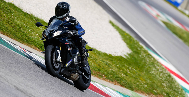 Michelin SuperSport EVO och PowerCup EVO - First Ride