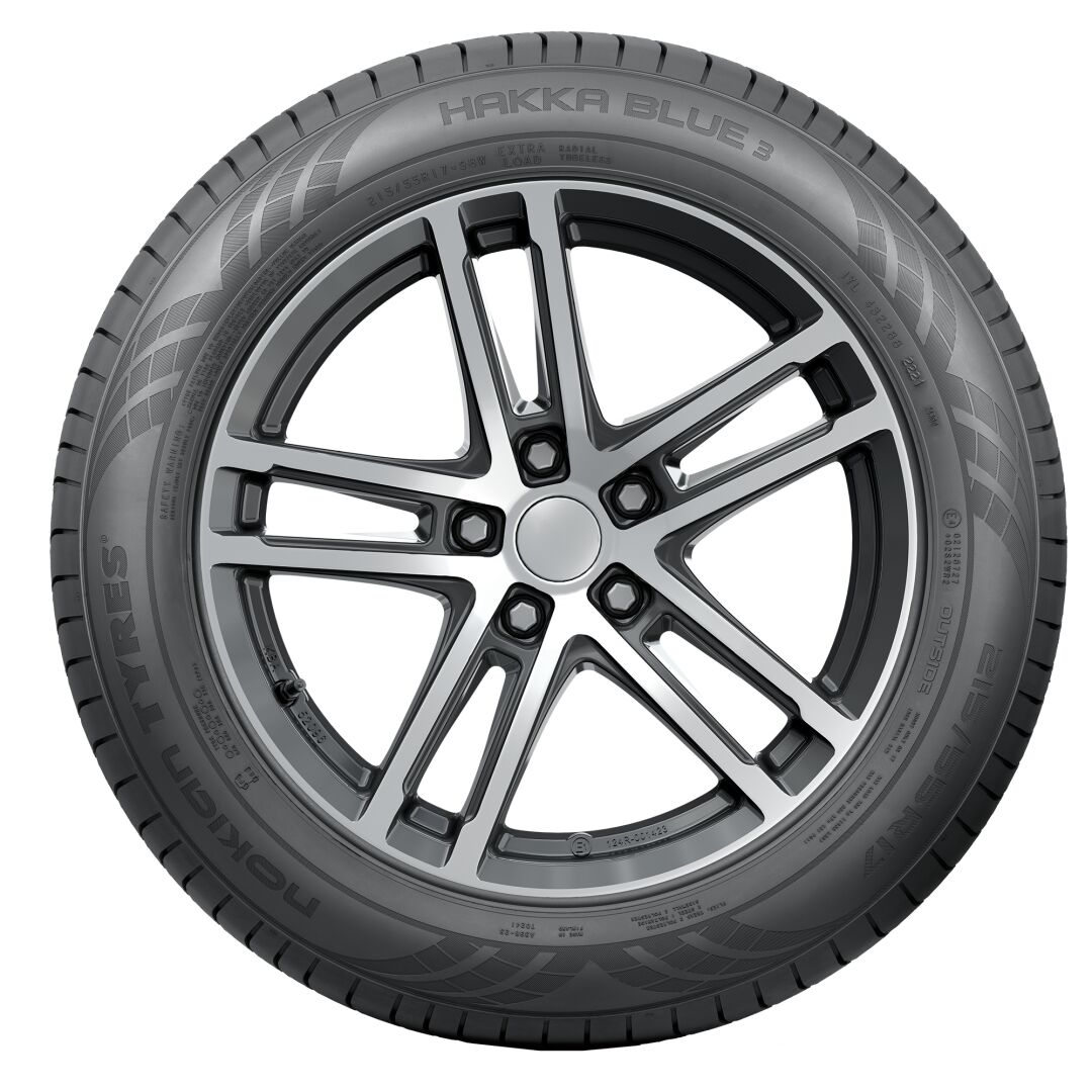 Nokian Hakka Blue 3